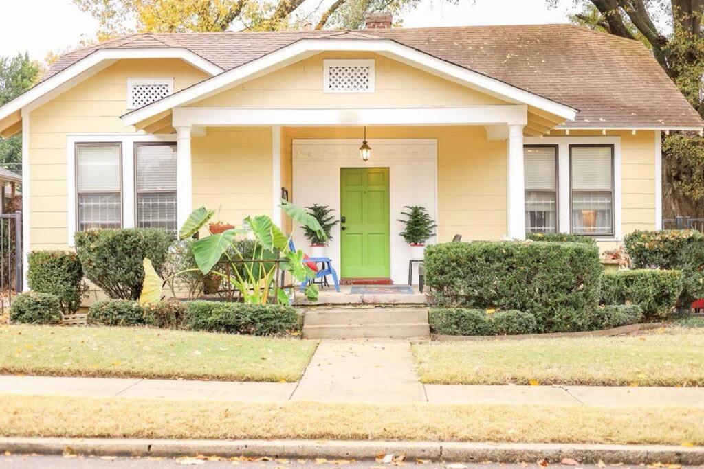 J Birds' Bungalow In The Heart Of Midtown Memphis Exterior foto